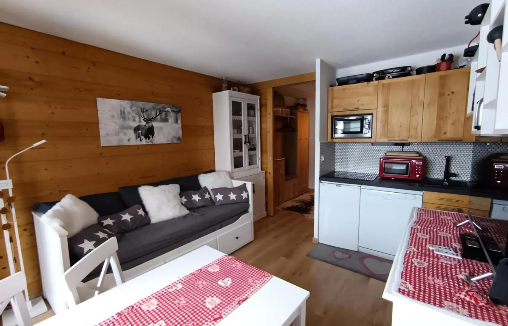 Residence Ferme D'Augustin - Batiment I - Studio Pour 4/5 Personnes - Skis Aux Pieds Mae-8754 Montgenevre